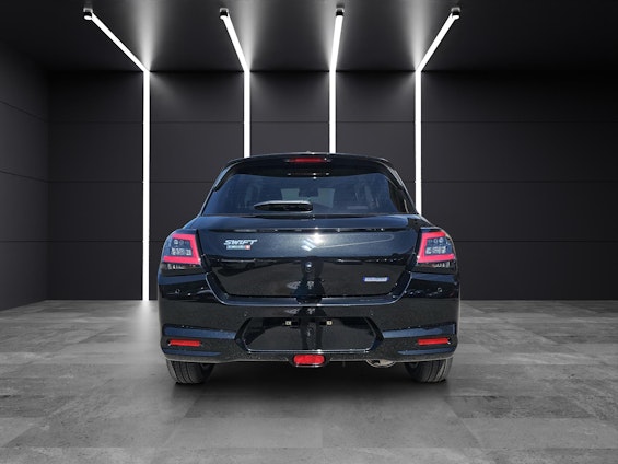 Vehicle image 3 Vehicle image 3