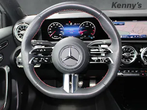 Mercedes-Benz A 180 AMG Line