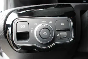 Mercedes-Benz A 180 AMG Line