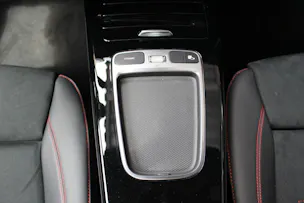 Mercedes-Benz A 180 AMG Line