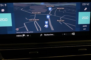 Vehicle image CITROEN C5 Aircross 1.6 Plug-in Hybrid Shine