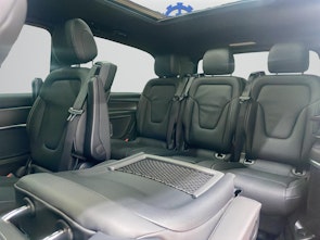 Vehicle image MERCEDES-BENZ V 300 d 4MATIC EXCLUSIVE Swiss Ed. lang