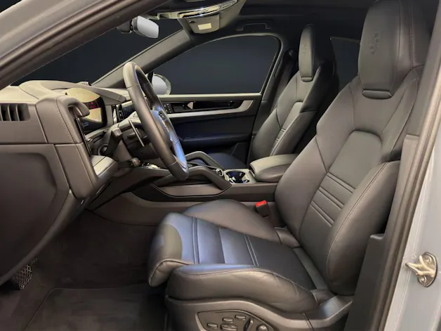 PORSCHE Cayenne E-Hybrid Coupé