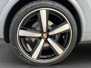 Porsche Cayenne E-Hybrid Coupé