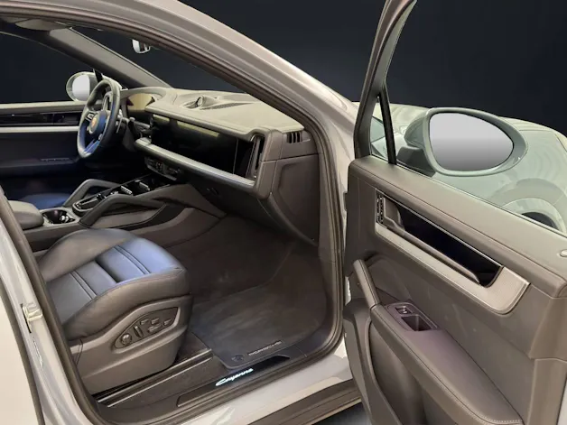 PORSCHE Cayenne E-Hybrid Coupé