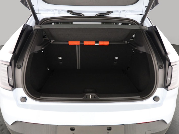 Vehicle image VOLVO EX 30