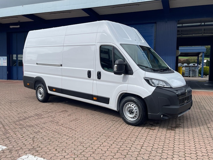 Vehicle image PEUGEOT BOXER