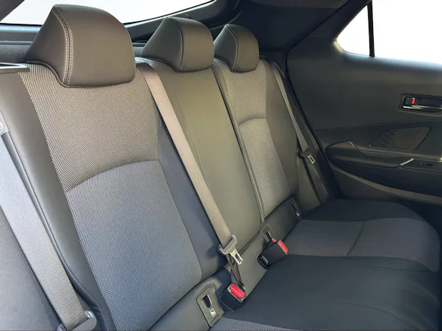 Toyota C-HR 2.0 HEV Style 4x4