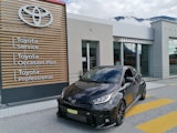 First vehicle image