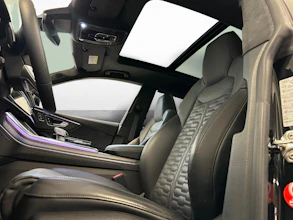 https://vehicle.imgix.net/3888795/bf95d879-c790-48cd-84f9-a38600d5496b.jpg