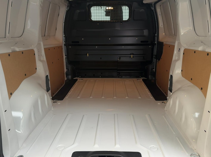 Vehicle image TOYOTA PROACE