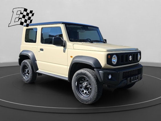 First vehicle image