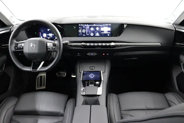 DS Automobiles 4 1.6 PureTech Rivoli / ab 1.99% Leasing bei Abschluss einer Protect Autoversicherung
