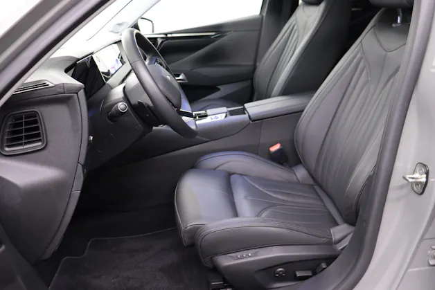 DS Automobiles 4 1.6 PureTech Rivoli / ab 1.99% Leasing bei Abschluss einer Protect Autoversicherung