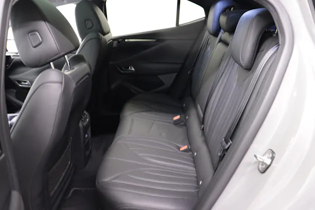 DS Automobiles 4 1.6 PureTech Rivoli / ab 1.99% Leasing bei Abschluss einer Protect Autoversicherung