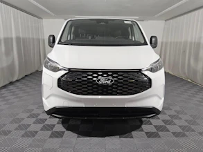 https://vehicle.imgix.net/3888852/ed67fd32-41ba-4aa8-8499-2d82aeb6f0c7.jpg