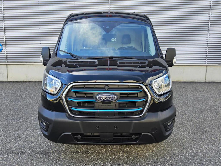 image du véhicule FORD E-TRANSIT