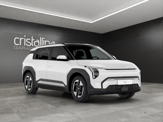 Vehicle image 5 Vehicle image 5