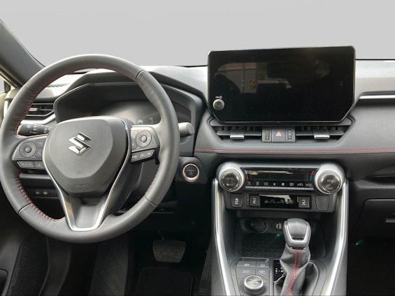 Vehicle image 5 Vehicle image 5