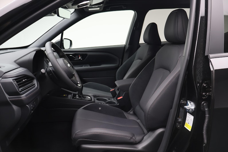 Vehicle image SUBARU FORESTER