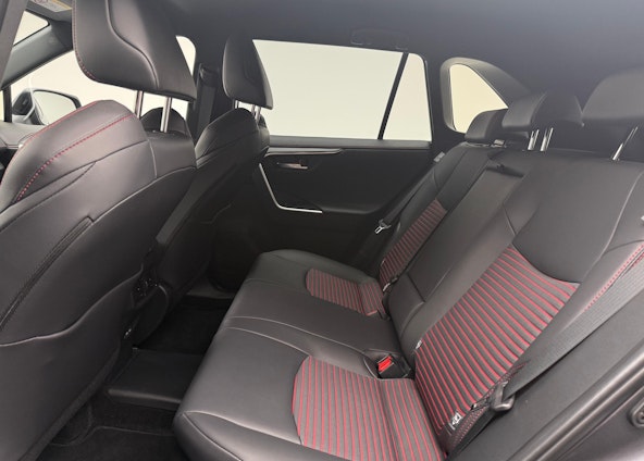 Vehicle image 6 Vehicle image 6