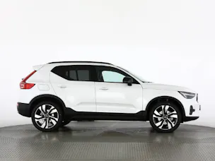 Volvo XC40 2.0 B4 MH Ultra Dark