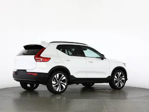 Volvo XC40 2.0 B4 MH Ultra Dark