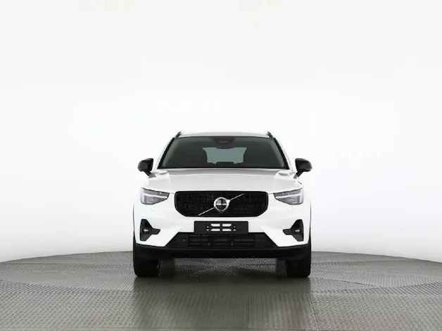 Volvo XC40 2.0 B4 MH Ultra Dark