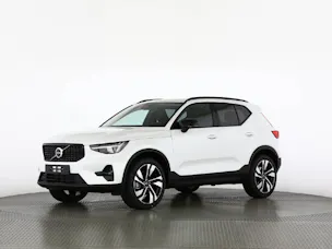 Volvo XC40 2.0 B4 MH Ultra Dark