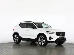 Volvo XC40 2.0 B4 MH Ultra Dark