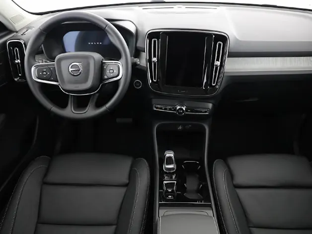 Volvo XC40 2.0 B4 MH Ultra Dark