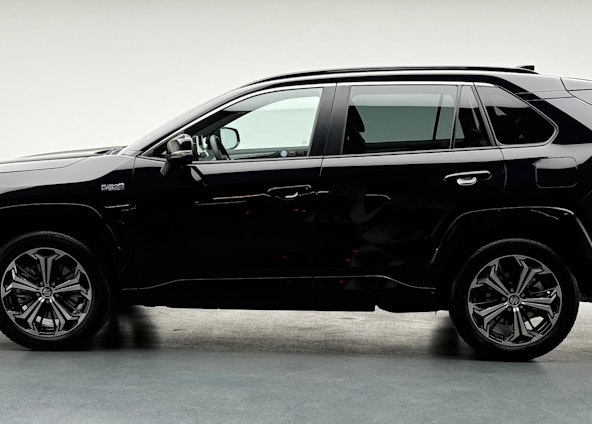 Vehicle image 3 Vehicle image 3