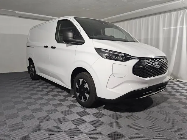 Ford E-Transit C Van 320 L1 Trend