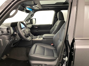 Vehicle image TOYOTA Land Cruiser 2.8 D 48V Invincible