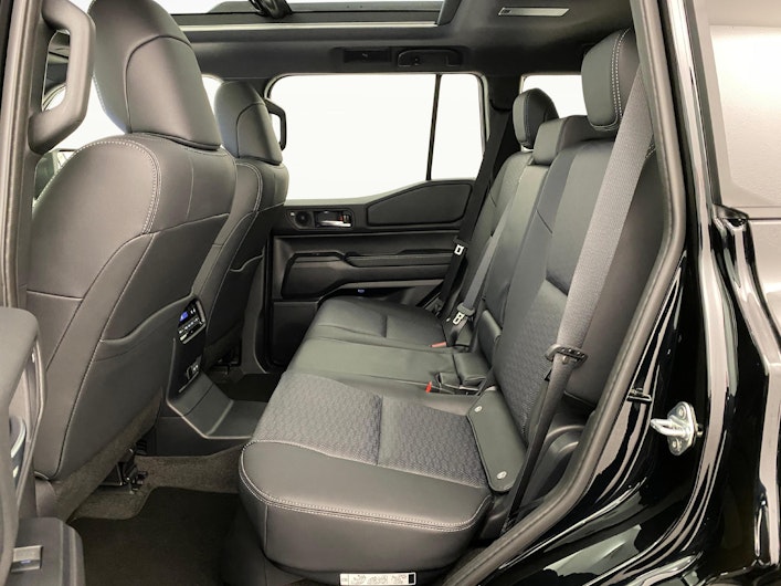 immagine del veicolo TOYOTA LANDCRUISER