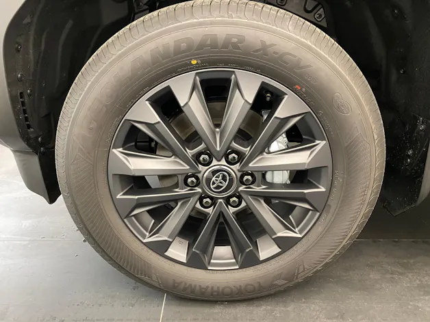 Toyota Land Cruiser 2.8 D Invincible