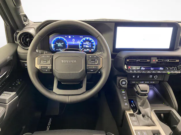 Toyota Land Cruiser 2.8 D Invincible