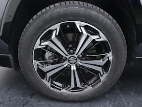 Vehicle image SUZUKI Across 2.5 PHEV Compact Top 4x4