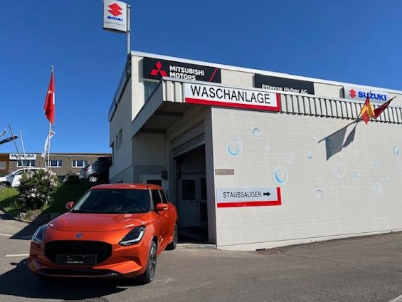 Vehicle image 3 Vehicle image 3