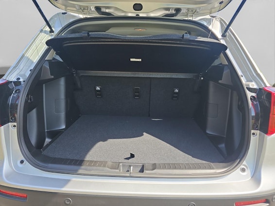 Vehicle image 12 Vehicle image 12