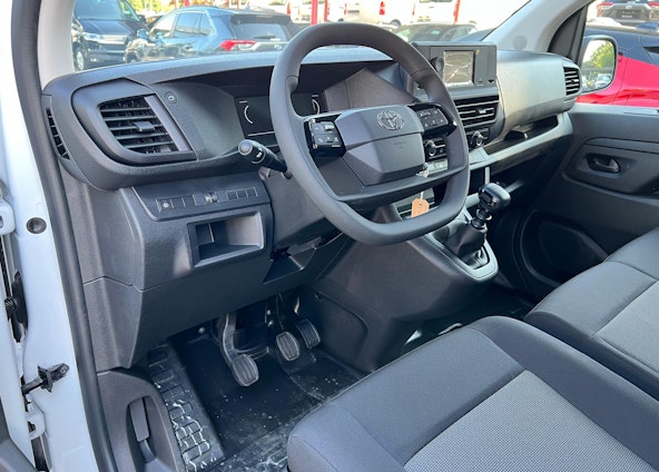 Vehicle image 7 Vehicle image 7