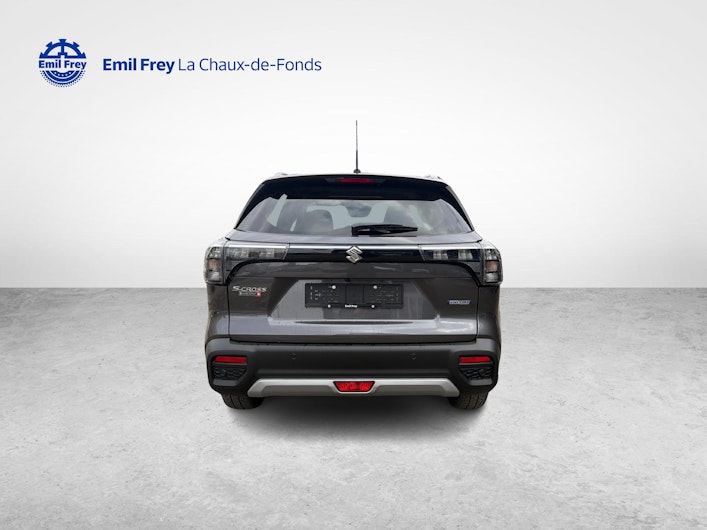 Vehicle image SUZUKI S-CROSS