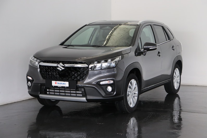 Vehicle image SUZUKI S-CROSS