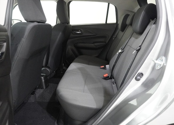 Vehicle image 19 Vehicle image 19