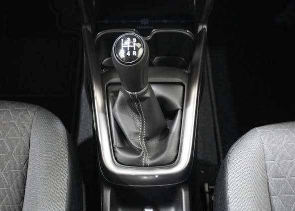 Vehicle image 12 Vehicle image 12