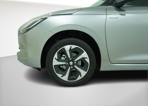 Vehicle image 6 Vehicle image 6