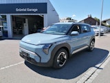 First vehicle image