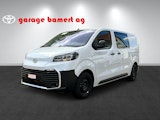 First vehicle image