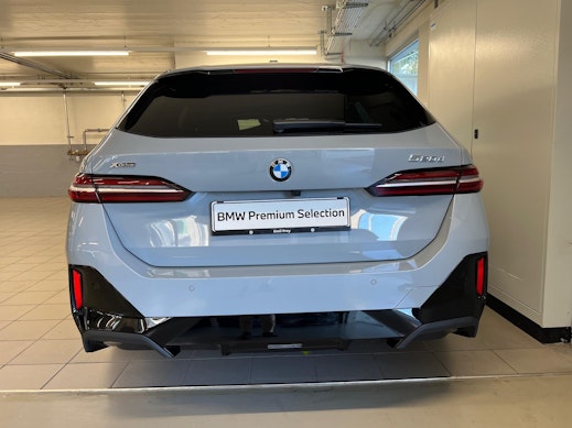 BMW 520d xDrive Touring 3