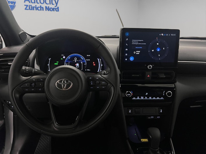 Vehicle image TOYOTA YARIS CROSS